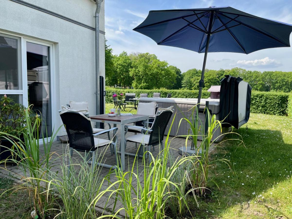 Blick Ins Gruene- Premium-Fewo Goehren-Lebbin Exterior photo